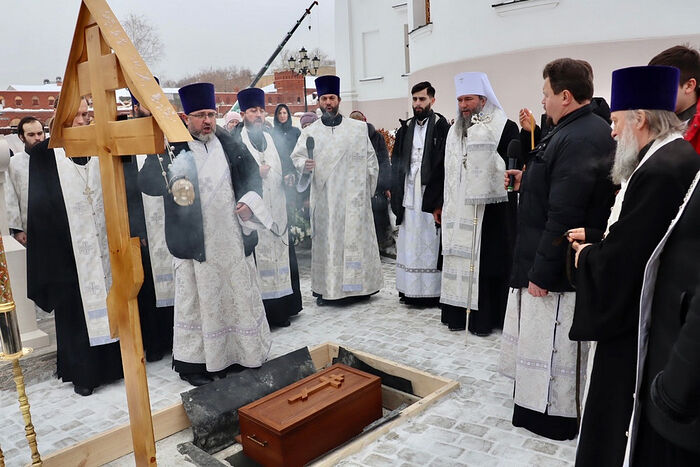 PRE-REVOLUTIONARY ABBESS OF NOVO-TIKHVIN MONASTERY REBURIED IN HER MONASTERY AFTER 85 YEARS