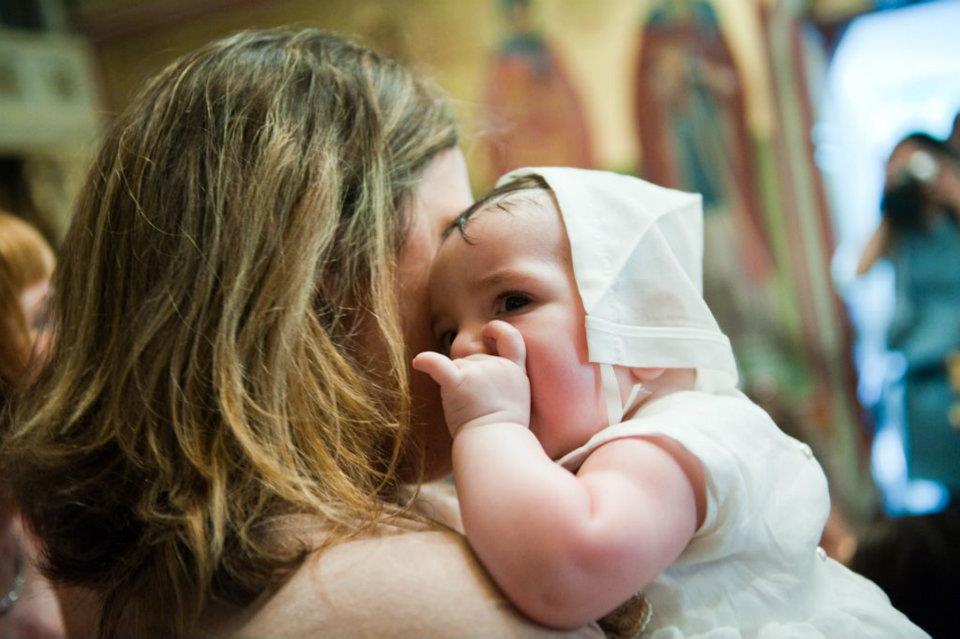 Την ενίσχυση των νέων μητέρων ζητά το Πατριαρχείο Μόσχας
