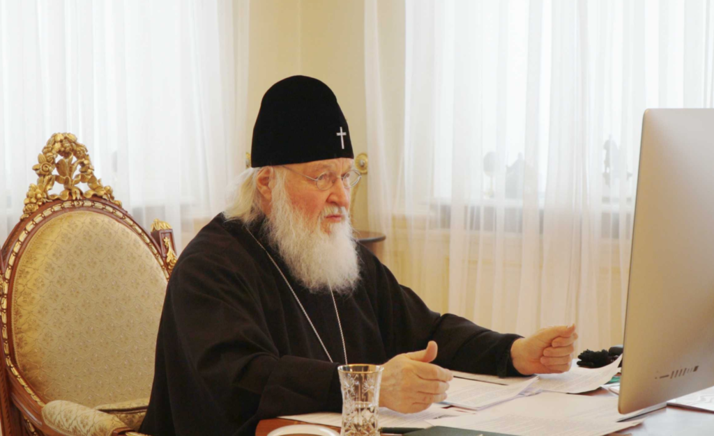 Patriarch Kirill speaks on the main mistakes of priests who preach on social network