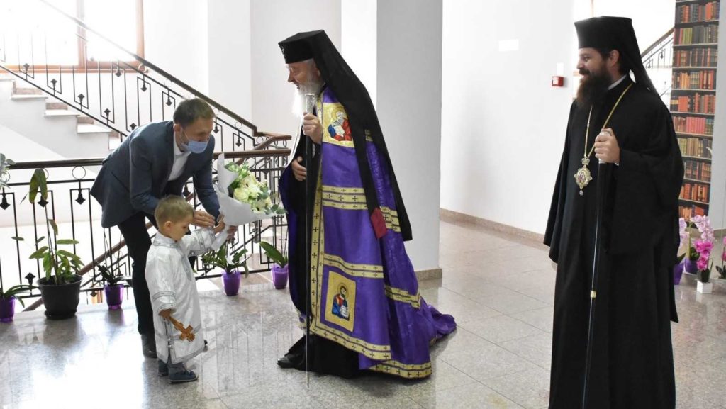 Youngest Romanian Bishop Benedict defines himself in relation to young people: I want to be one of them