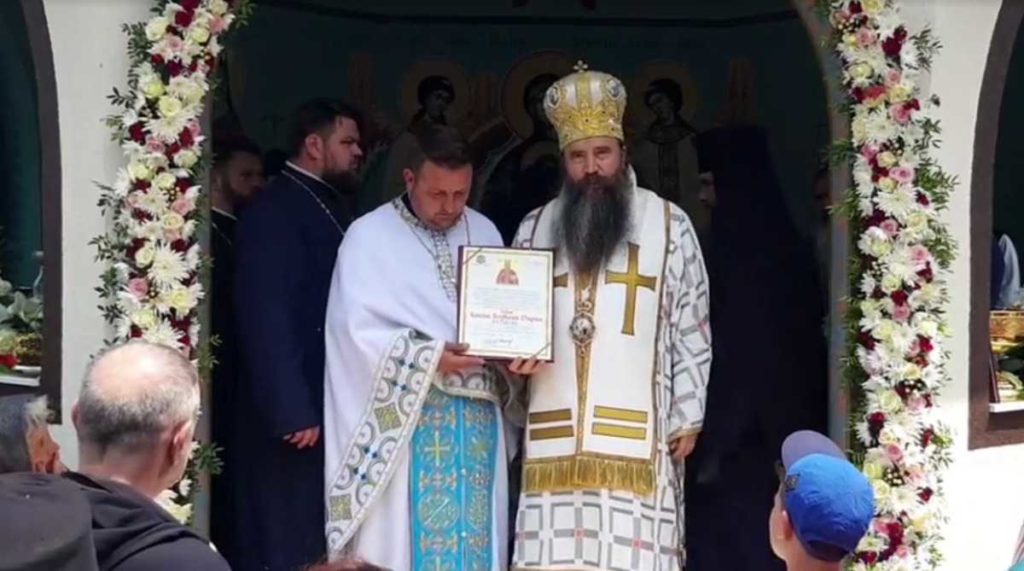 Părintele Florin Danu a primit Ordinul „Sanctus Stephanus Magnus”