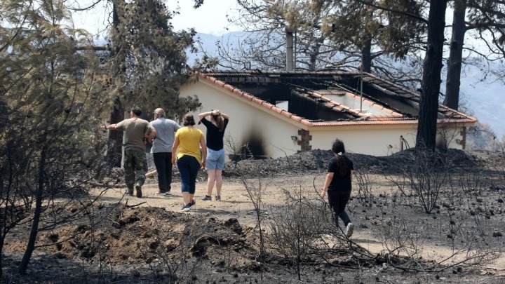 Κύπρος-Πυρκαγιά: «Ασφαλείς οι πληγείσες κοινότητες»
