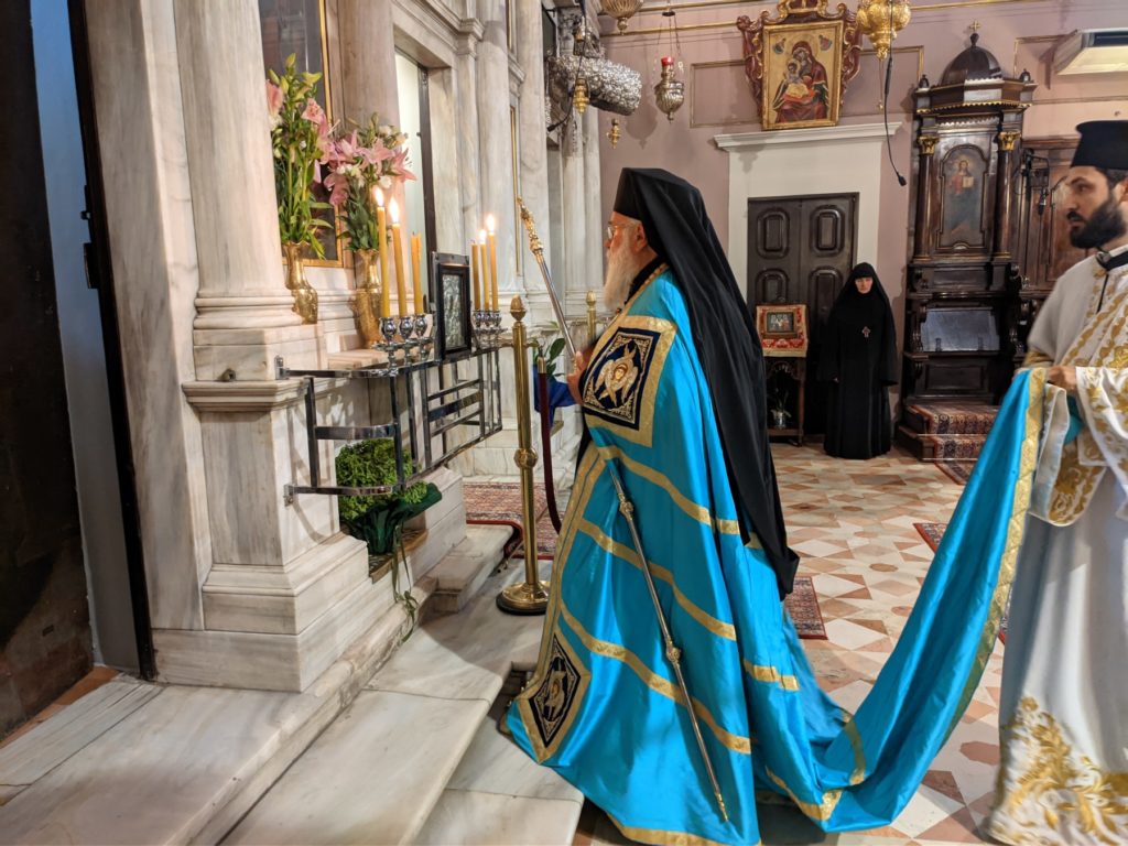 Ο Κερκύρας απ’ το Ιερό Προσκύνημα του Αγίου Σπυρίδωνος καλεί σε έξαρση προσευχής