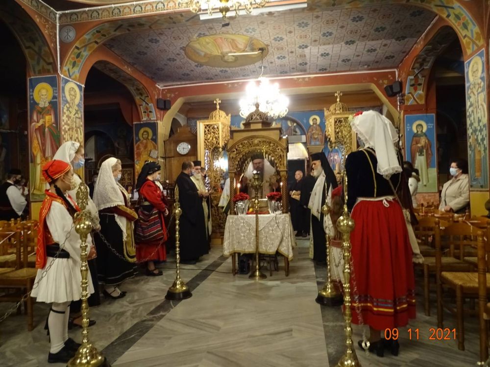 Η Λιτανεία του Αγίου Νεκταρίου στον Ι.Ν. Μεγαλομάρτυρος Αγίου Γεωργίου Λαρίσης