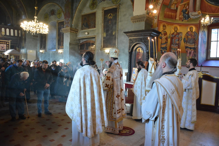 Епископ Иларион богослужио у Зајечару