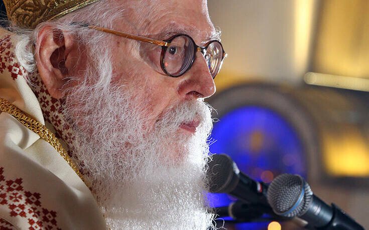 Αρχιεπίσκοπος Αλβανίας: «Ας ικετεύουμε το Άγιο Πνεύμα να γεμίζει την ζωή μας»