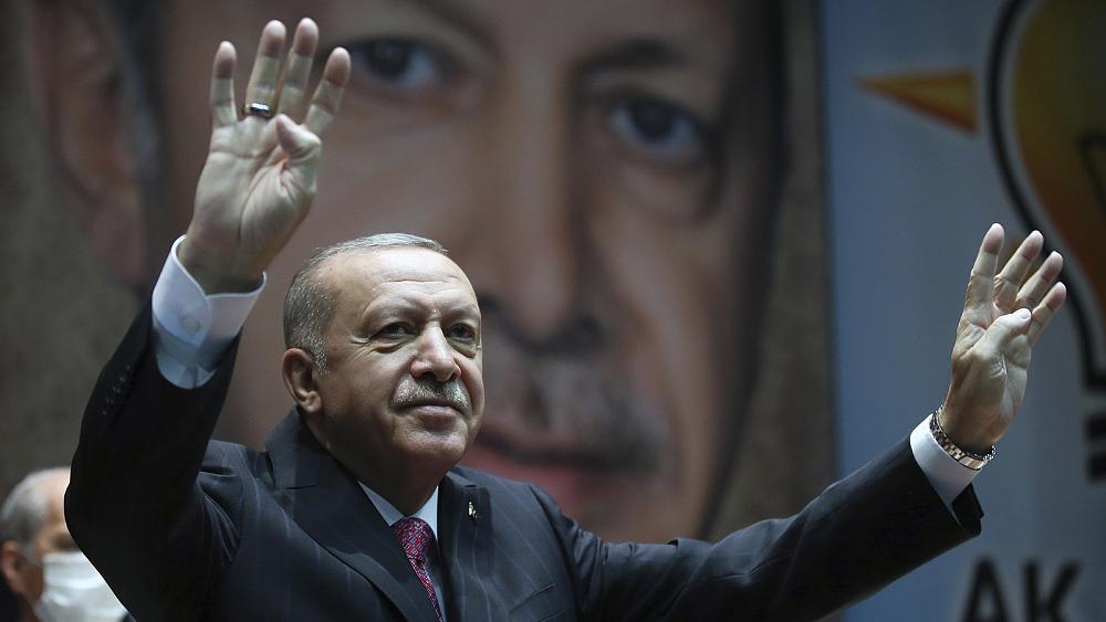 Αντίστροφη μέτρηση για τον Ερντογάν – Η στρατηγική πτώσης του “Σουλτάνου”