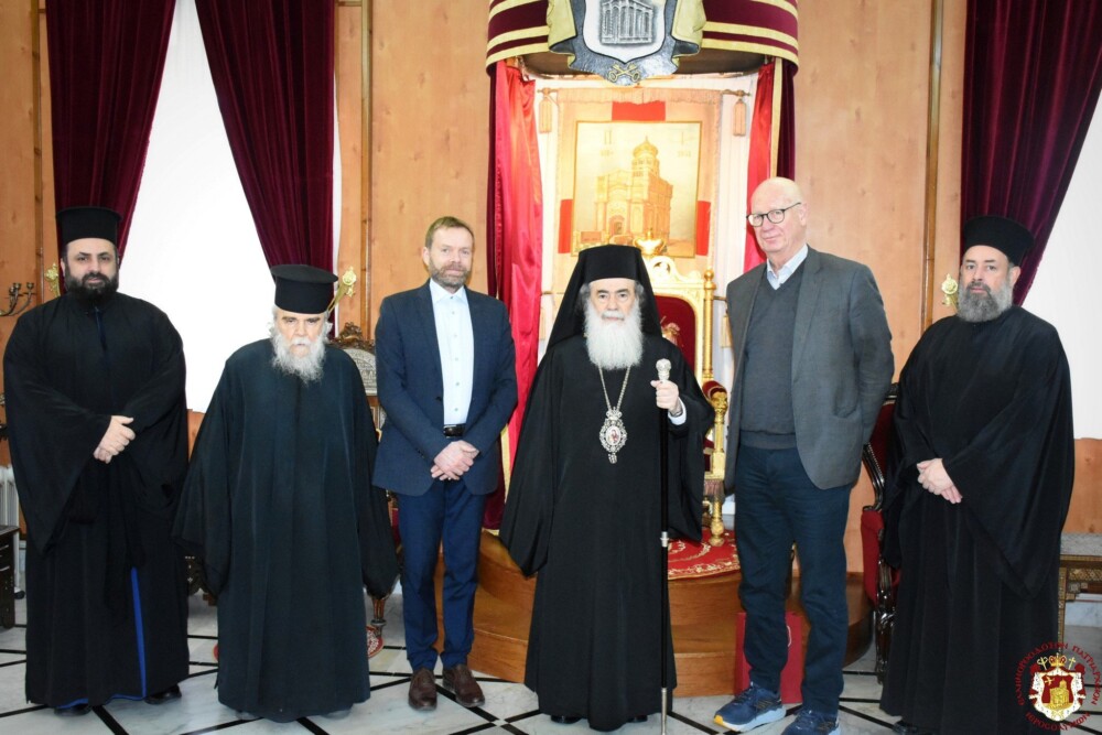 Patriarch of Jerusalem met Special Advisers from the Norwegian Centre for Conflict Resolution