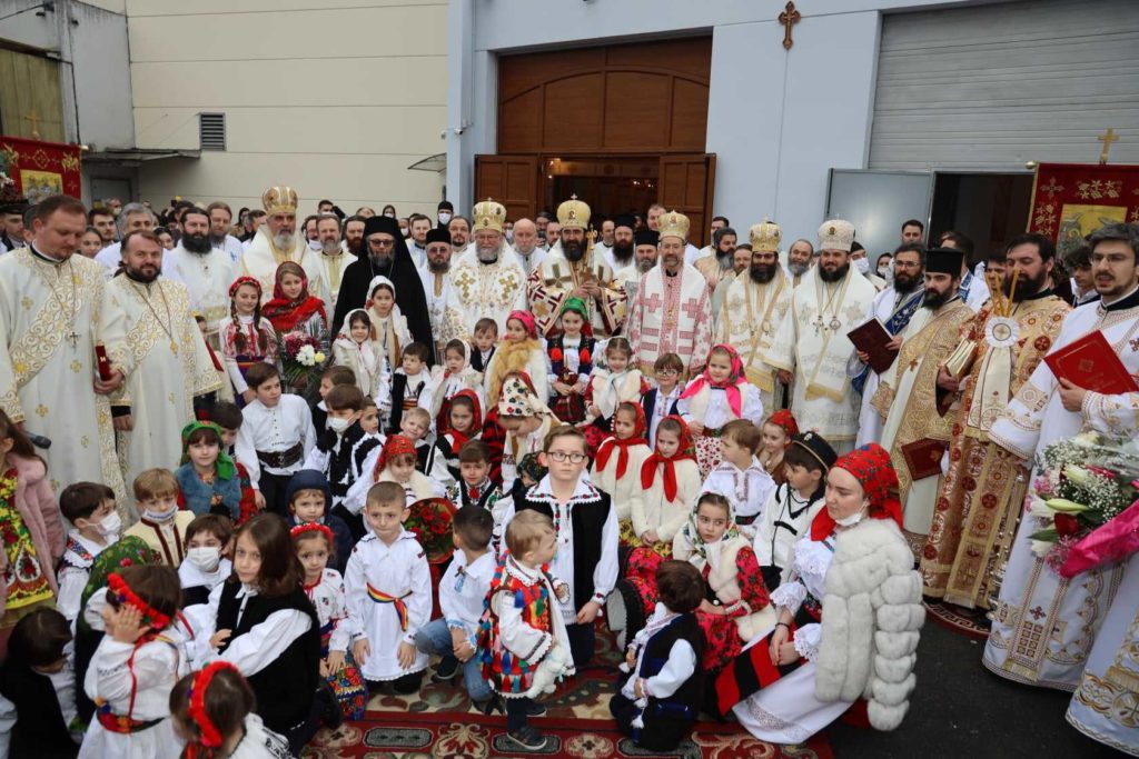 La Courneuve – Paris: Romanian church consecrated on eve of the Holy Three Hierarchs feast