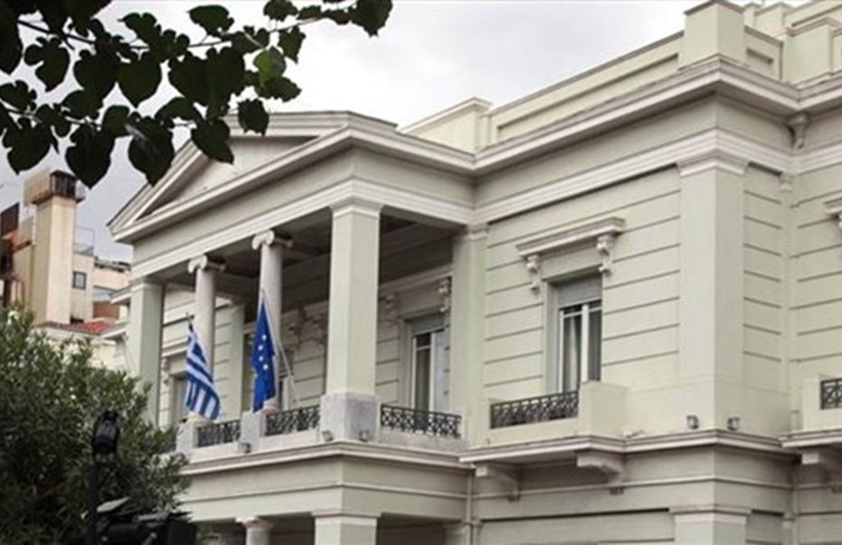Σύσταση ΥΠΕΞ προς Έλληνες στην Ουκρανία: Αναχωρήστε άμεσα