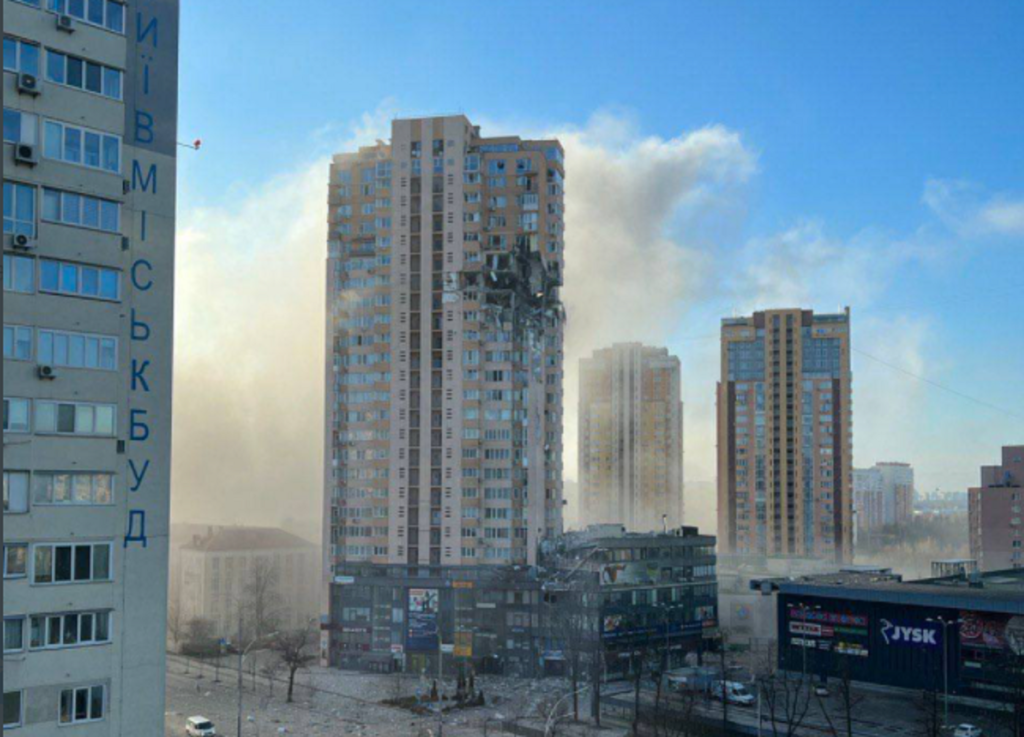 Βομβαρδισμοί στο κέντρο του Κιέβου – Οι τελευταίες εξελίξεις (ΒΙΝΤΕΟ + ΦΩΤΟ)