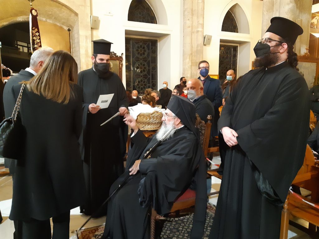 Εσπερινός στην εκκλησία Αγ. Τίτου: Λόγια αγάπης των πιστών προς τον νέο Αρχιεπίσκοπο Κρήτης