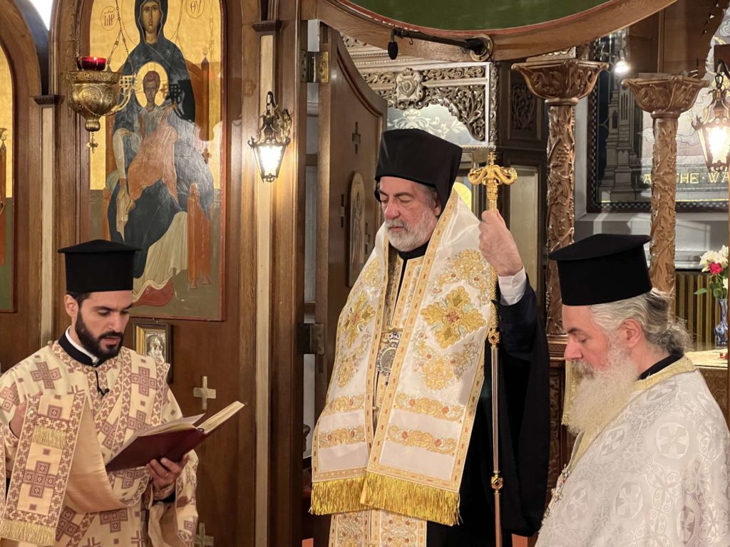 Αρχιεπίσκοπος Θυατείρων: Ζητάμε κατάπαυση του πυρός και ένταση προσευχής