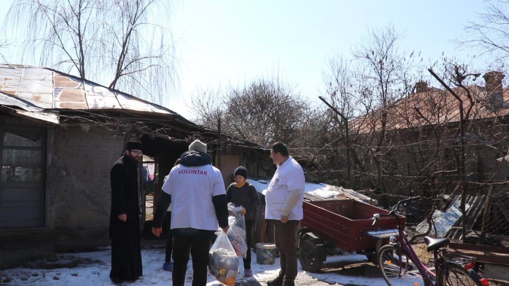 Ρουμανία: Δέματα αγάπης σε 30 οικογένειες στην Πράχοβα