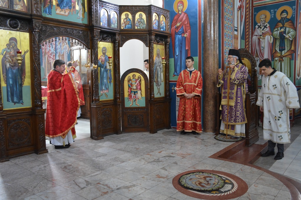 Епископ Јован: Долазак Женика треба да дочекамо спремни и будни