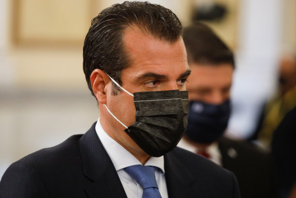 Πλεύρης: Η άρση της μάσκας θα εξαρτηθεί από την επιδημιολογική εικόνα