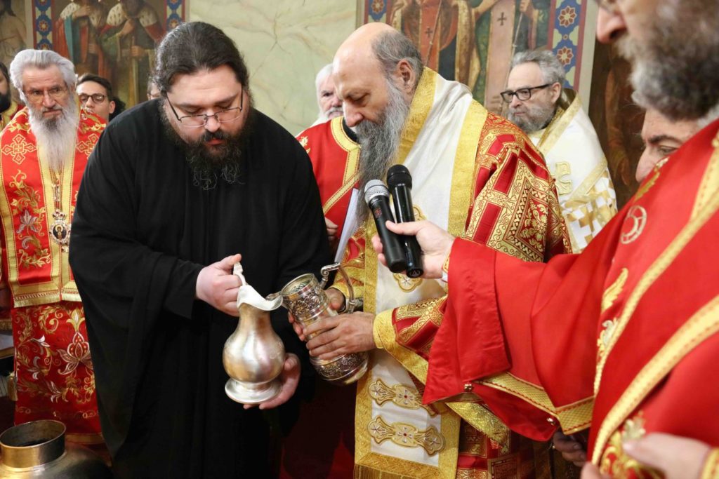 Ο καθαγιασμός του Αγίου Μύρου στο Πατριαρχείο Σερβίας