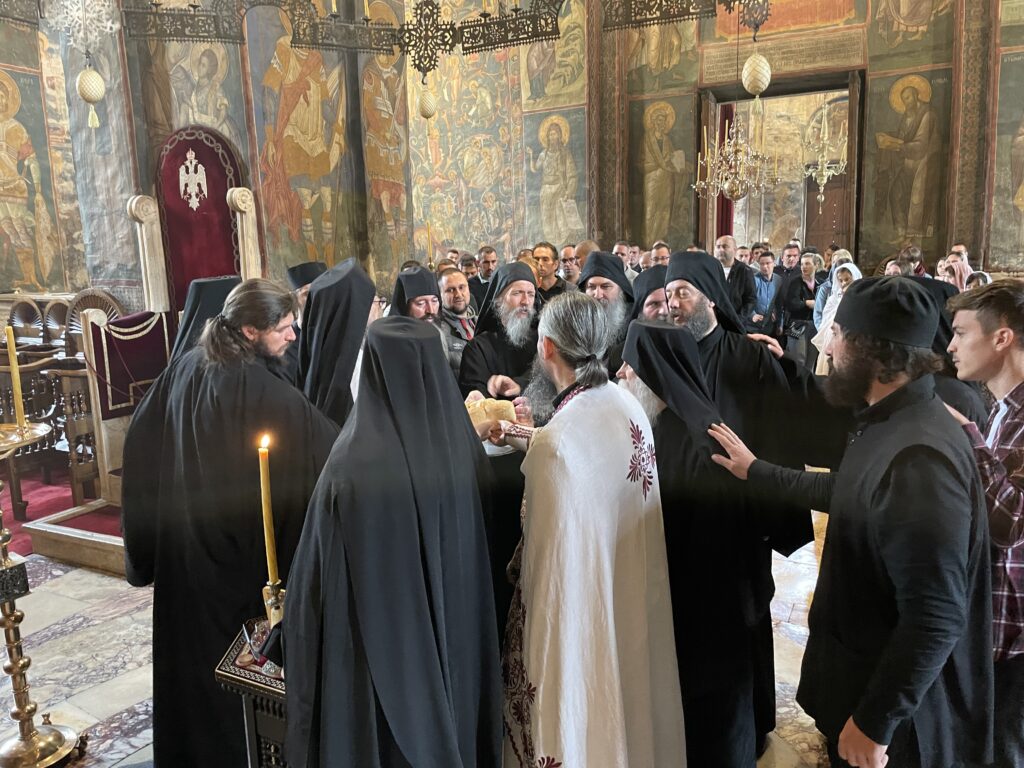 Широм Епархије рашко-призренске, свечано прослављен празник преноса моштију Светог Николаја Мирликијског