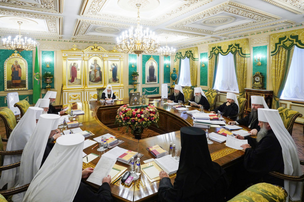 Συνήλθε η Ιερά Σύνοδος του Πατριαρχείου Μόσχας