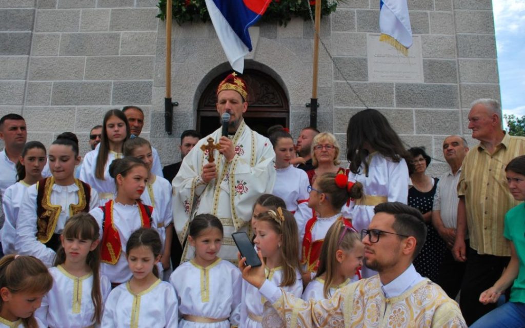 Освећен храм Светог Јоаникија Црногорског на Крушевици код Љубиња