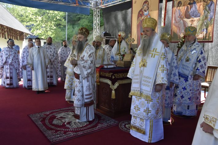 Патријарх Порфирије: Говоримо Христовом речју, делајмо Његовим делом, Његовим погледом гледајмо једни друге