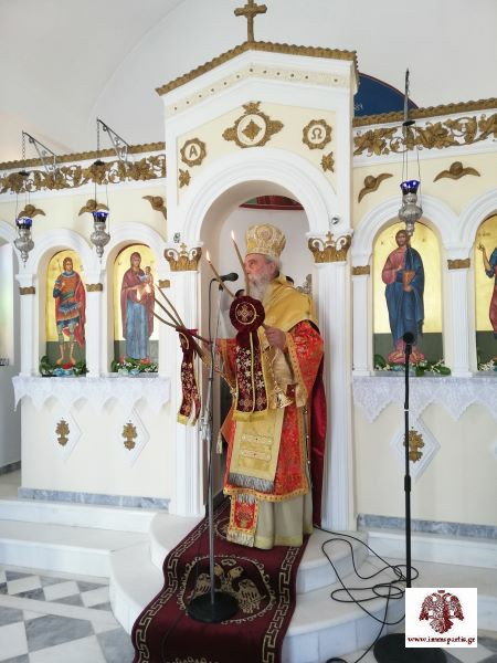 Αρχιερατική Θεία Λειτουργία στον Ι.Ν. Αγίου Προκοπίου στο Παλαιόκαστρο Βοιών