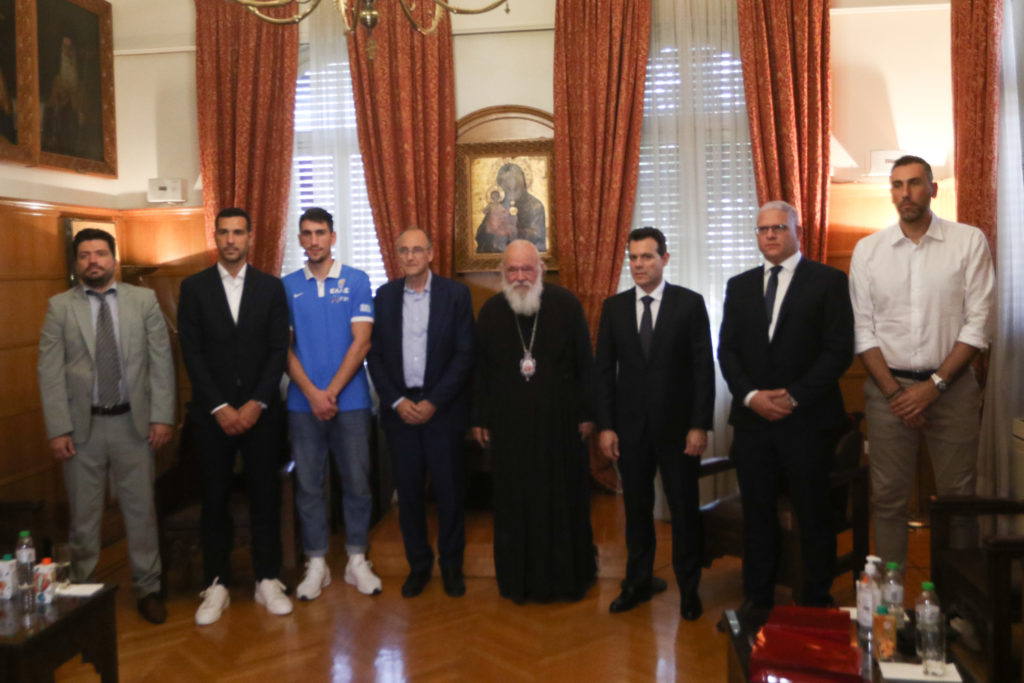 Την ευχή του Αρχιεπισκόπου Αθηνών έλαβε η Εθνική Ομάδα Μπάσκετ πριν το Ευρωμπάσκετ