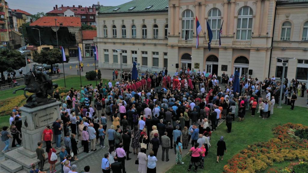 Епископ Фотије: НЕКА СВАКО УРАДИ КОЛИКО МОЖЕ ДА ОВАЈ ГРАД БУДЕ БОЉИ ЗА ЖИВОТ