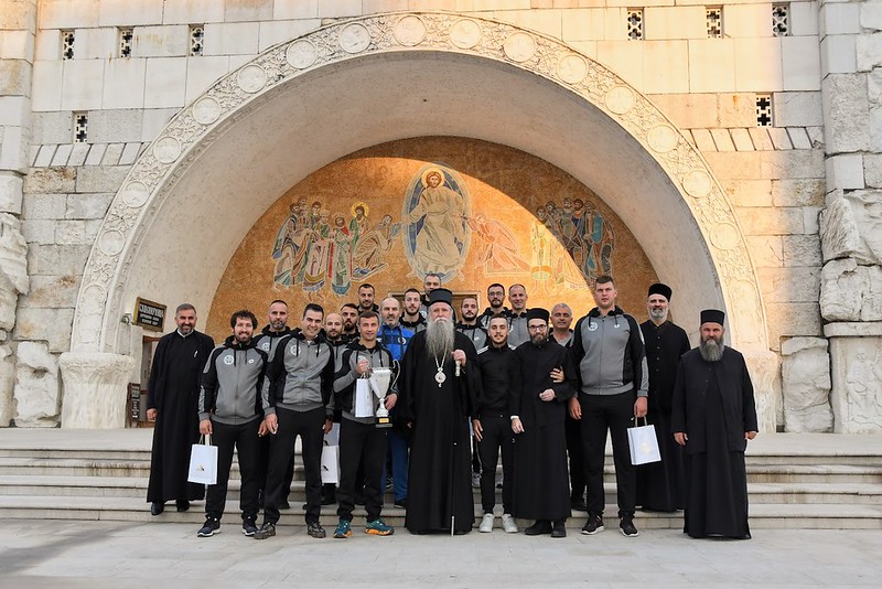 Митрополит Јоаникије примио фудбалску екипу Спортског братства “Саборни храм Христовог Васкрсења”