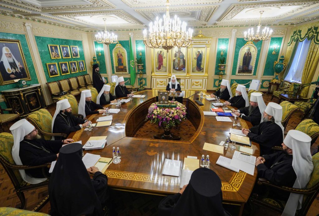 Πάνω από είκοσι θέματα στην ατζέντα της Ιεράς Συνόδου του Πατριαρχείου Μόσχας