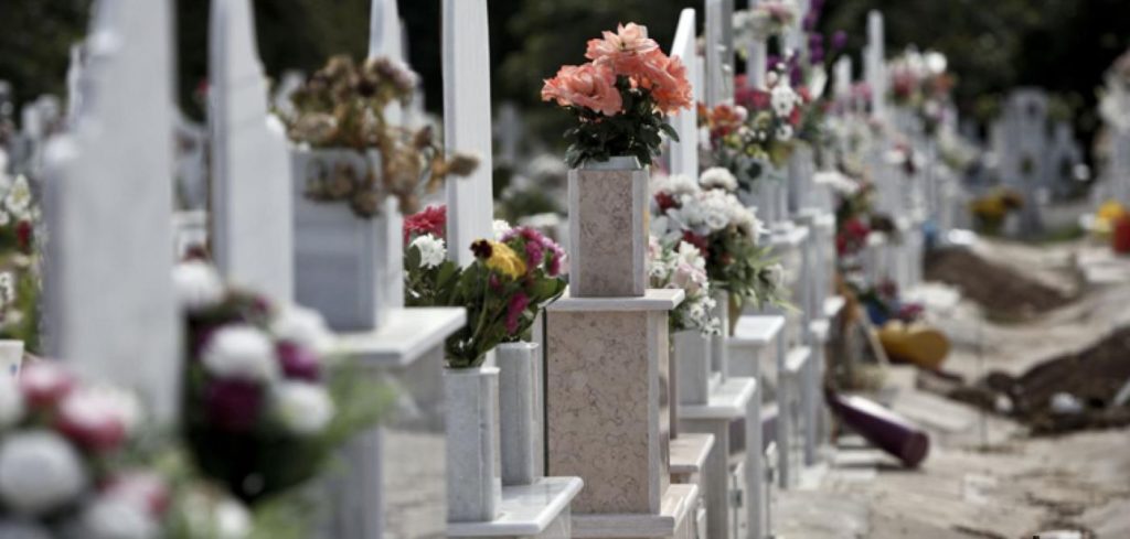 Γ’ Νεκροταφείο Αθηνών: Βέβηλοι έσπασαν 40 οστεοφυλάκια και έκλεψαν οστά