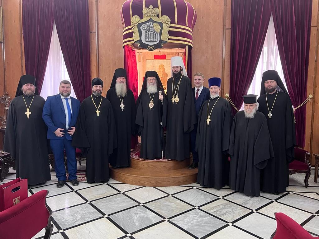 Συνάντηση Πατριάρχη Ιεροσολύμων με τον Μητροπολίτη Βολοκολάμσκ Αντώνιο