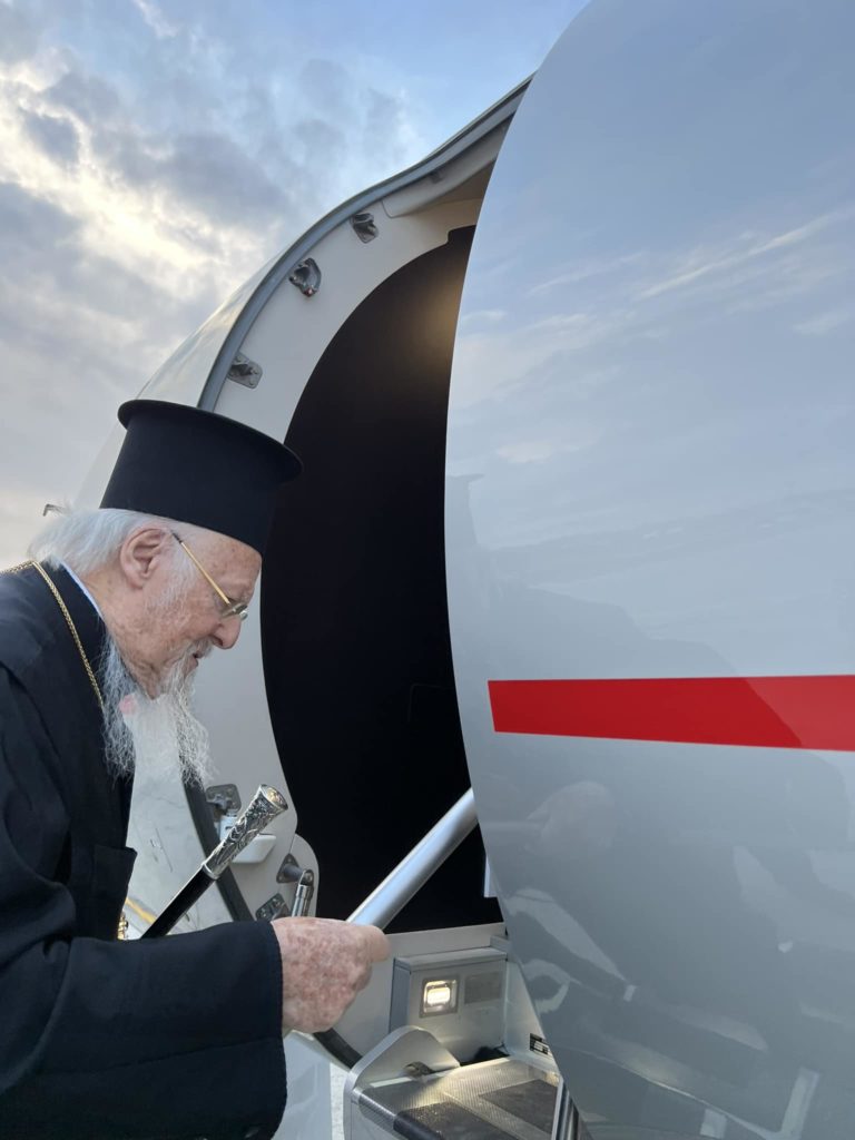 Αναχώρησε για την Κύπρο ο Οικουμενικός Πατριάρχης