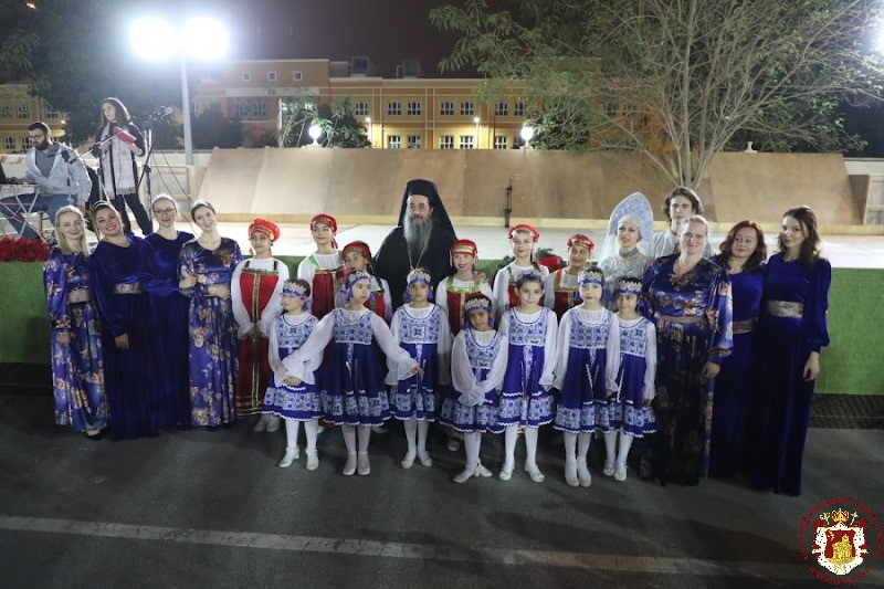 Εκδήλωση με παραδοσιακούς χορούς και τράγουδια στο Κατάρ