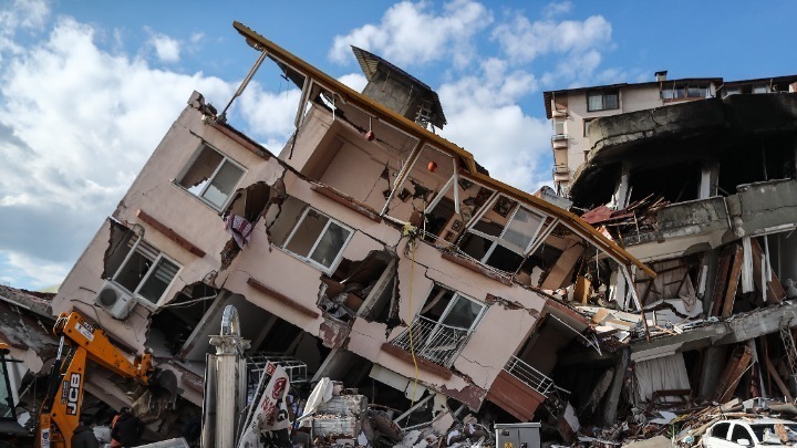 Η Μητρόπολη Χαλκηδόνος συλλέγει ανθρωπιστική βοήθεια για τους σεισμόπληκτους