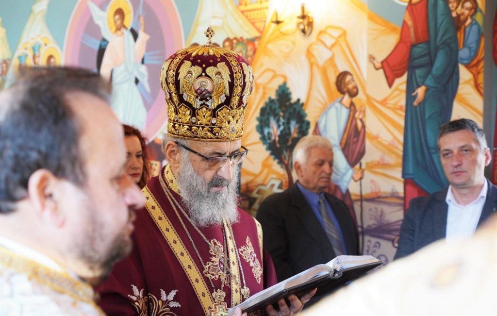 Alba Iulia: Arhiepiscopul Irineu a sfințit capela căminului pentru persoane vârstnice