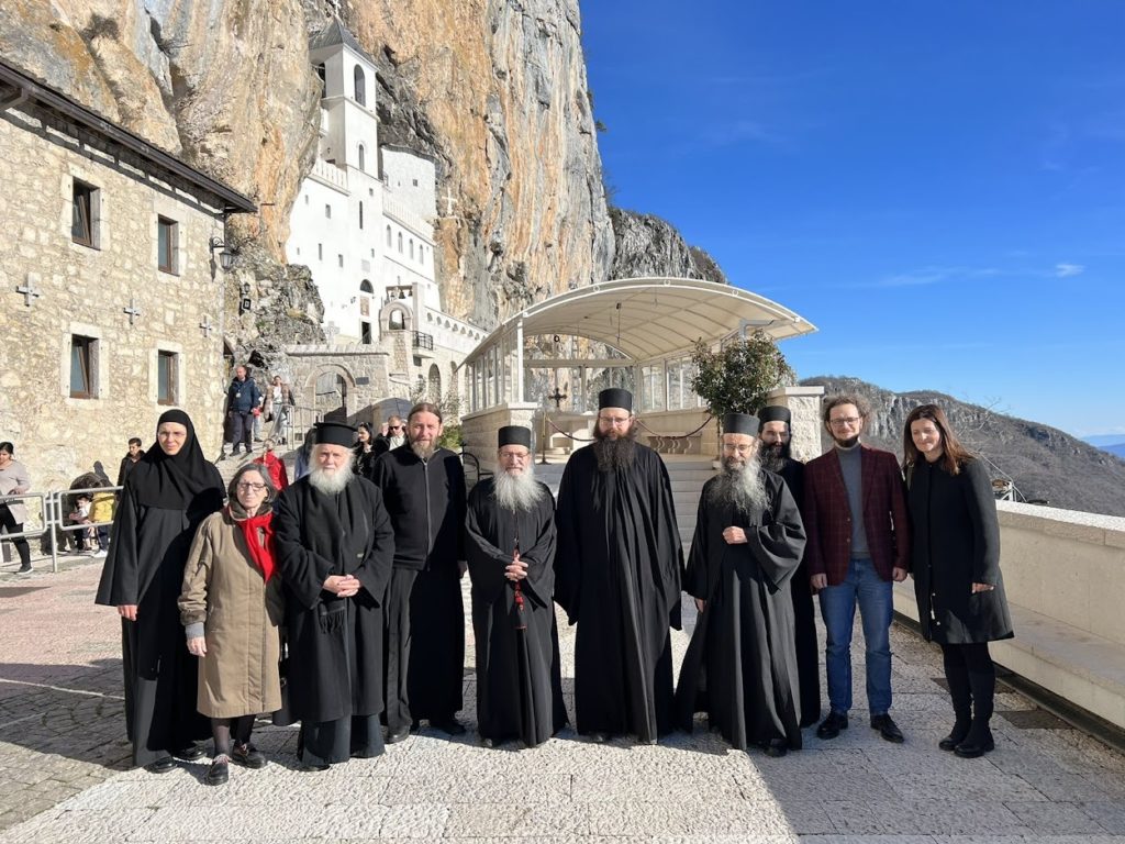 Την Ιερά Μονή Όστρογκ επισκέφθηκε ο Γέροντας Ελισαίος Σιμωνοπετρίτης