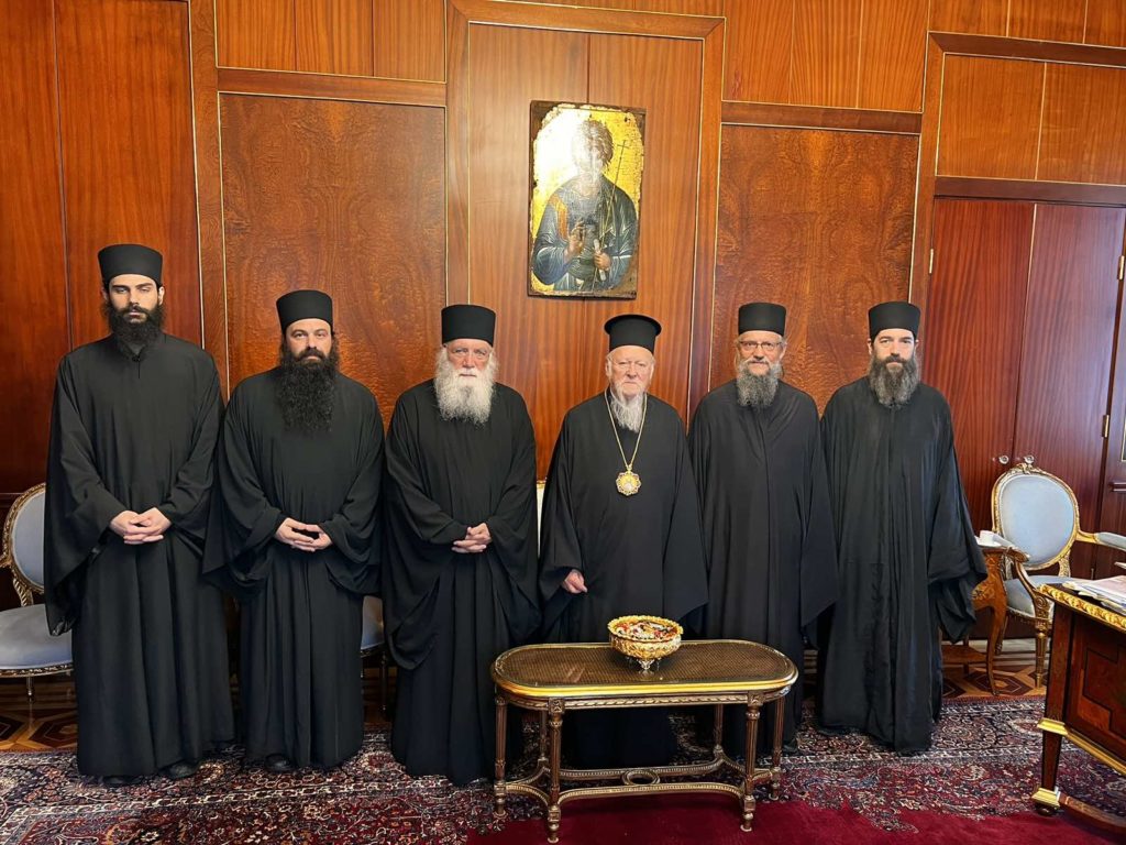 Ο Οικουμενικός Πατριάρχης υποδέχθηκε πατέρες από Μοναστήρι της Φωκίδος και 80 προσκυνητές
