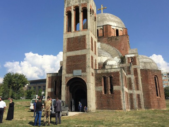 Πατριαρχείο Σερβίας: Κοσσοβάροι αστυνομικοί εμπόδισαν τη Θεία Λειτουργία στο ναό του Σωτήρος στην Πανεπιστημιούπολη της Πρίστινα