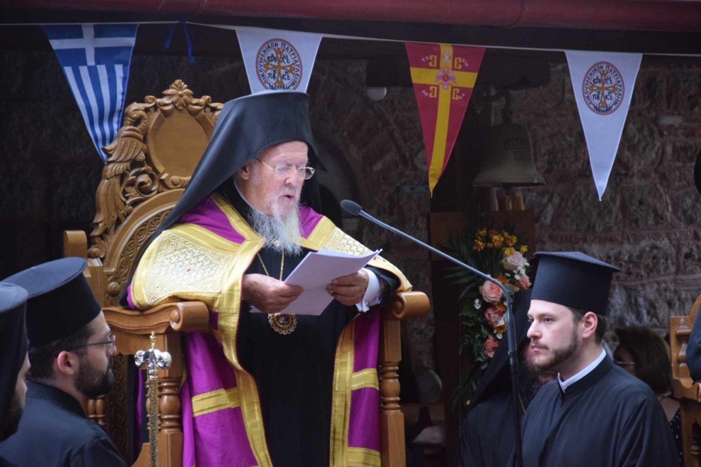 Η ιστορική ομιλία του Οικουμενικού Πατριάρχη στην Ι.Μ. Αγάθωνος – Η αναφορά στον Όσιο Βησσαρίωνα και στη τραγωδία στα Τέμπη