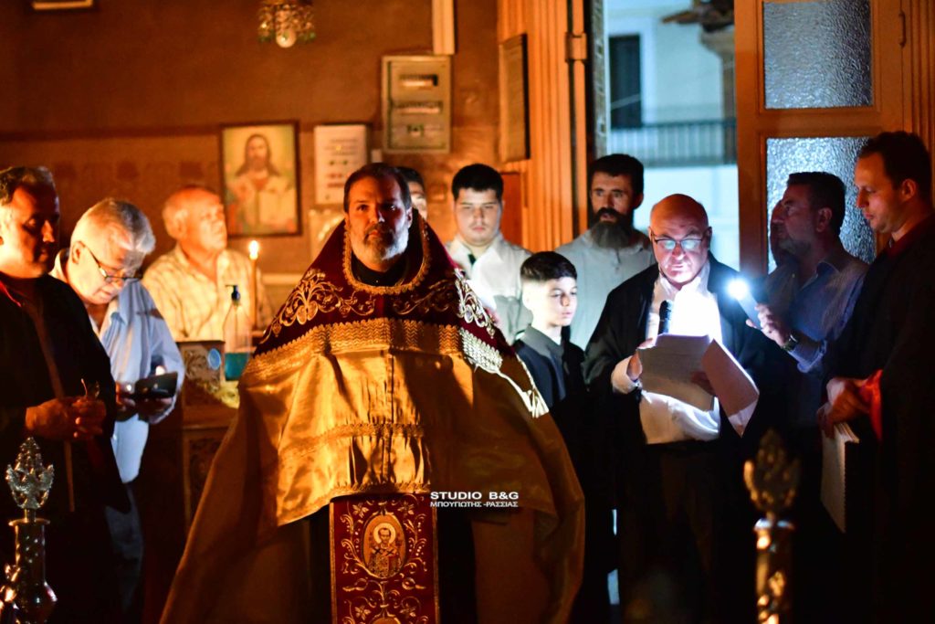 Με Ιερά αγρυπνία ολοκληρώθηκαν οι εορτασμοί του Αγίου Πνεύματος στο Λυγουριό Αργολίδας