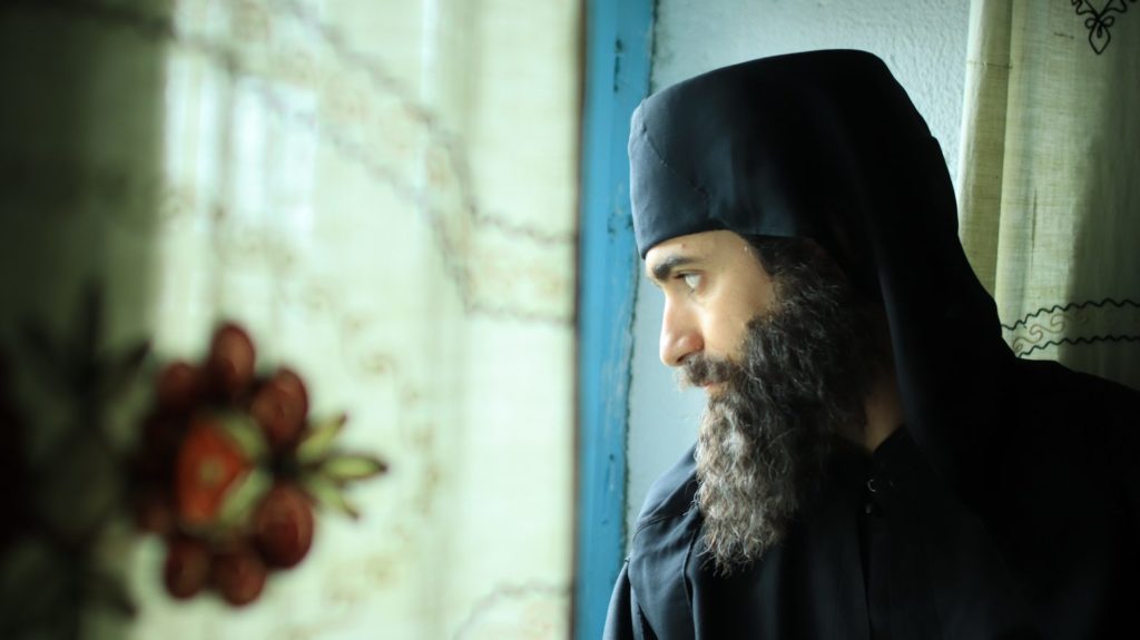 Πώς ο Άγιος Παΐσιος μπήκε στη ζωή μας μέσα από μία τηλεοπτική σειρά