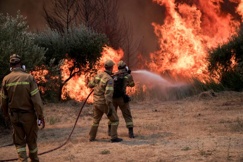 Πολύ υψηλός κίνδυνος πυρκαγιάς σε πέντε περιφέρειες το Σάββατο 15 Ιουλίου