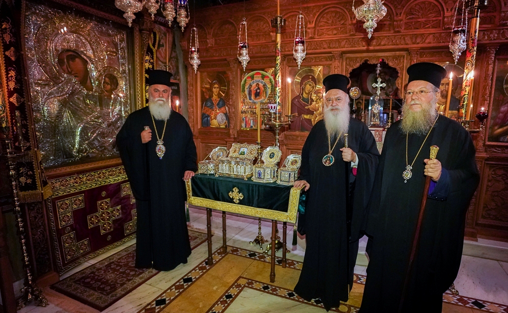 Ο Μητροπολίτης Καλαβρύτων και ο Επίσκοπος Ευκαρπίας στην Ιερά Μονή Αγίων Πάντων Παλατιτσίων