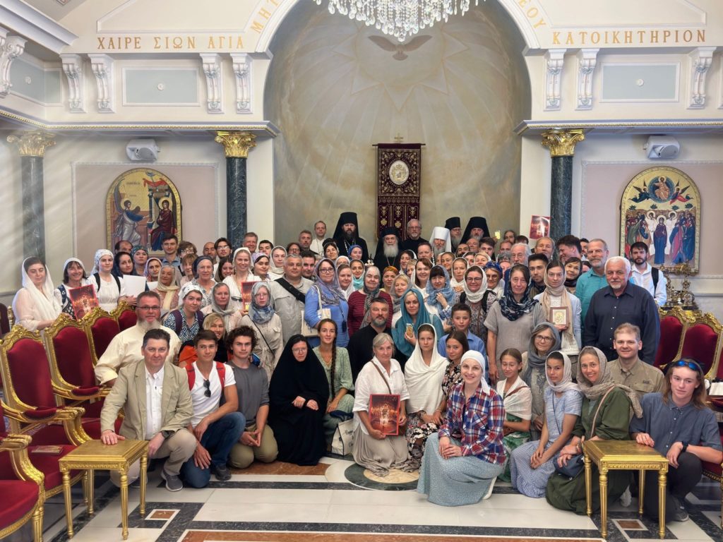 200 Ρώσοι προσκυνητές επισκέφθηκαν τον Πατριάρχη Ιεροσολύμων