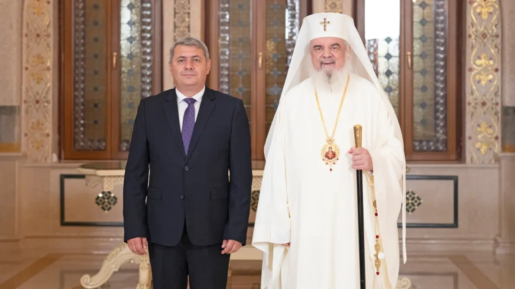 Outgoing Ambassador of Armenia pays farewell call on Patriarch of Romania