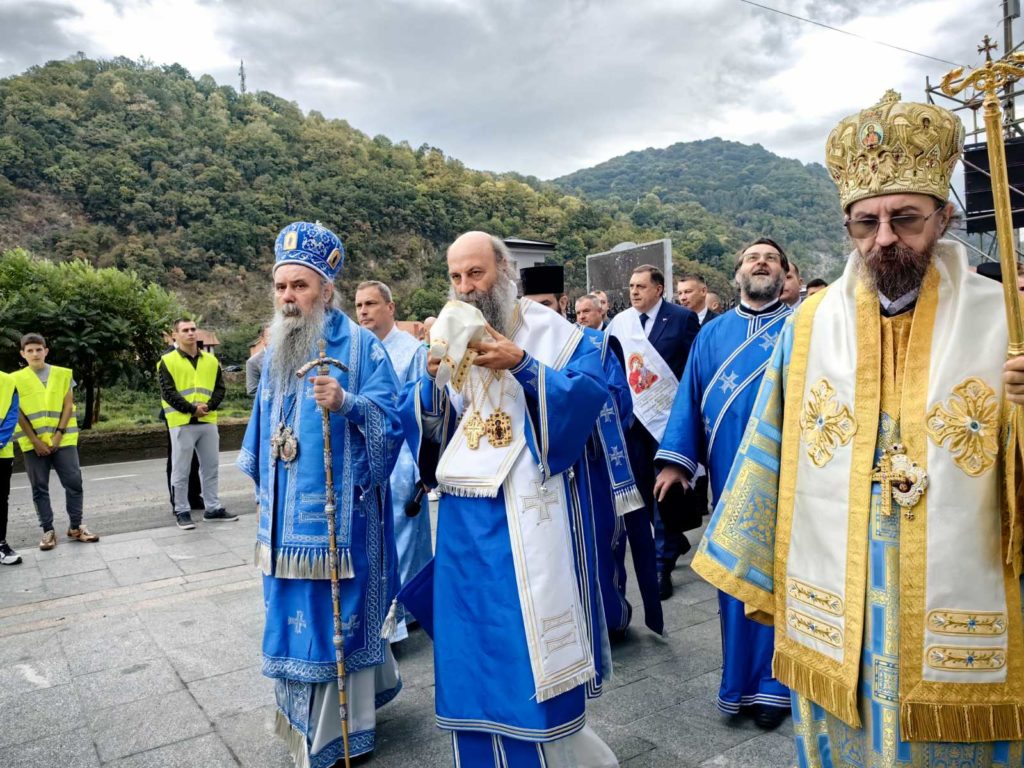 Патријарх Порфирије освештао Саборни храм Рођења Пресвете Богородице у Зворнику