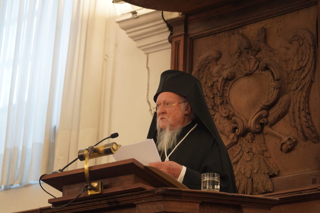 Οικουμενικός Πατριάρχης: “Είναι ορατή η καταστροφή από την απώλεια αμέτρητων αθώων ζωών και υποδομών στη Μέση Ανατολή”