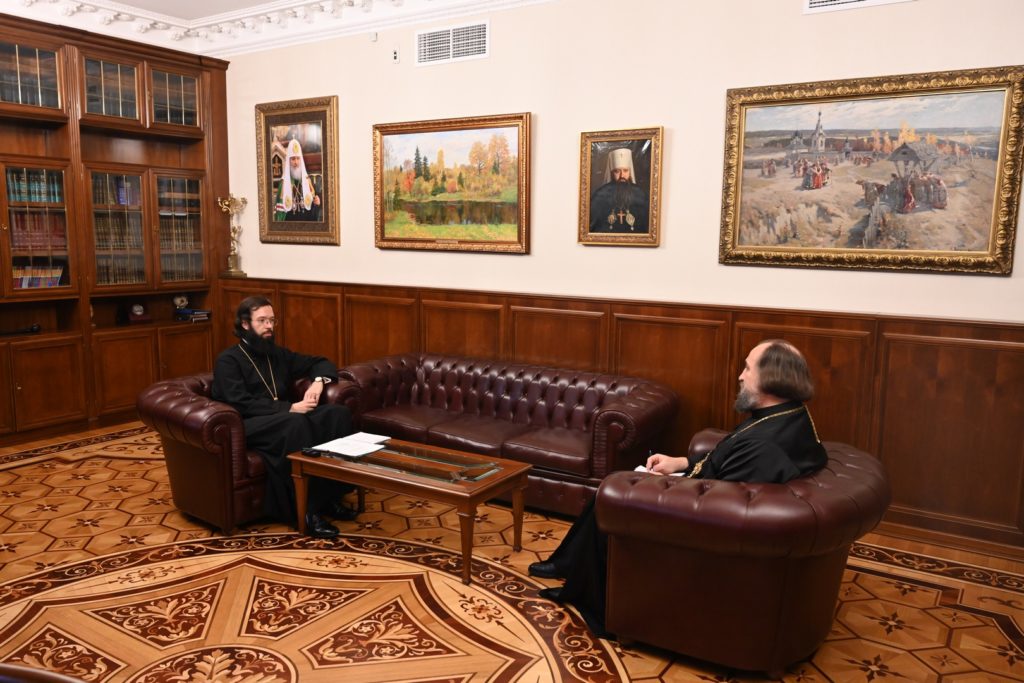 Από τη Σόφια στην Ιερουσαλήμ ο Αρχιμανδρίτης Βασσιανός Ζμέγεφ – Συνάντηση με τον Πρόεδρο του ΤΕΕΣ