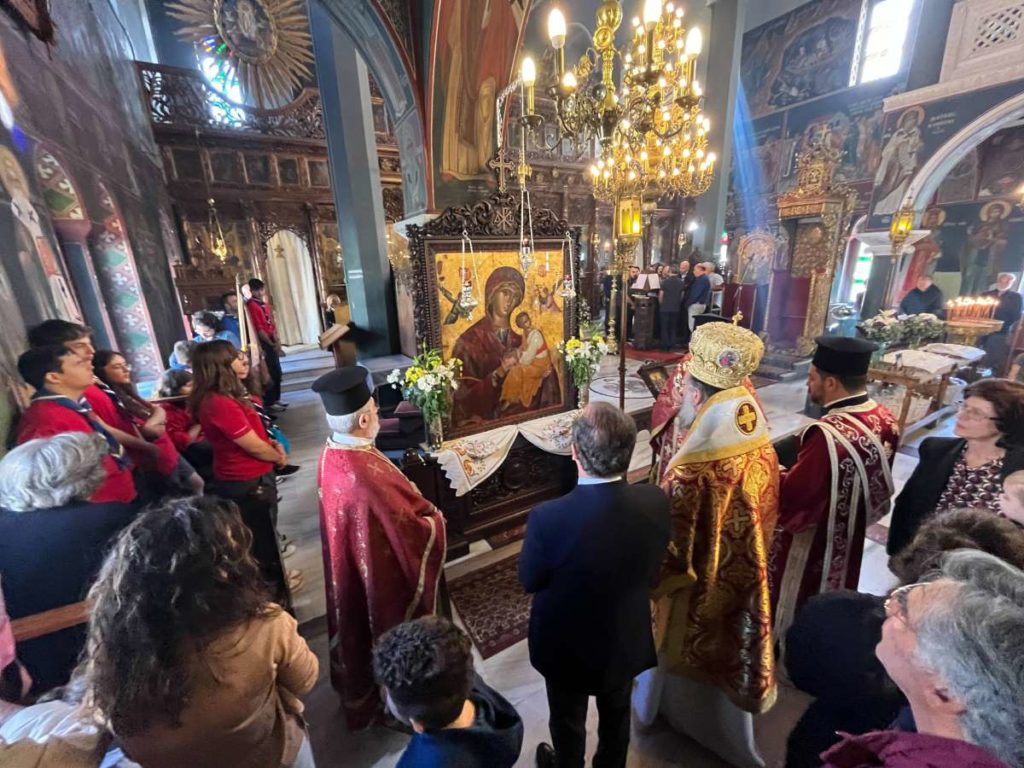 The ‘enthronement’ of the Lady of Rethymno at the Metropolitan Church of Rethymno